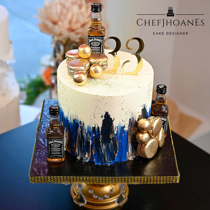 Louis Vuitton handbag cake. Feed 25 people. – Chefjhoanes