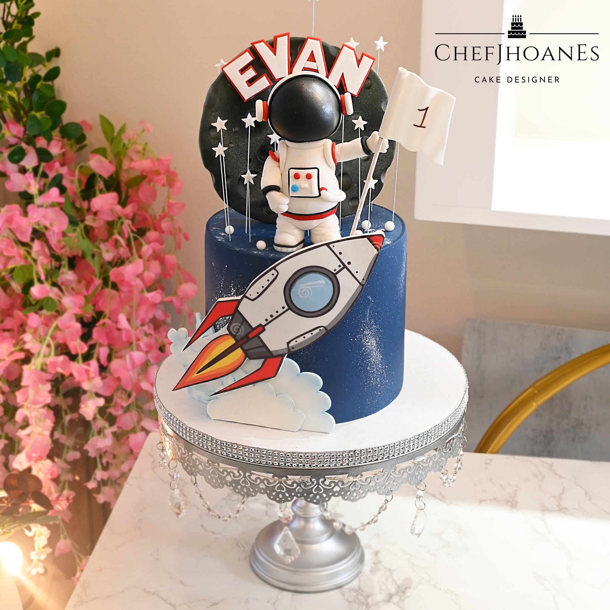 Gray Astronaut Space Abstract Cake – Honeypeachsg Bakery