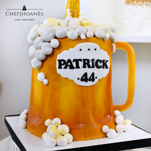Load image into Gallery viewer, Beer glass cake. Feed 15 people.

