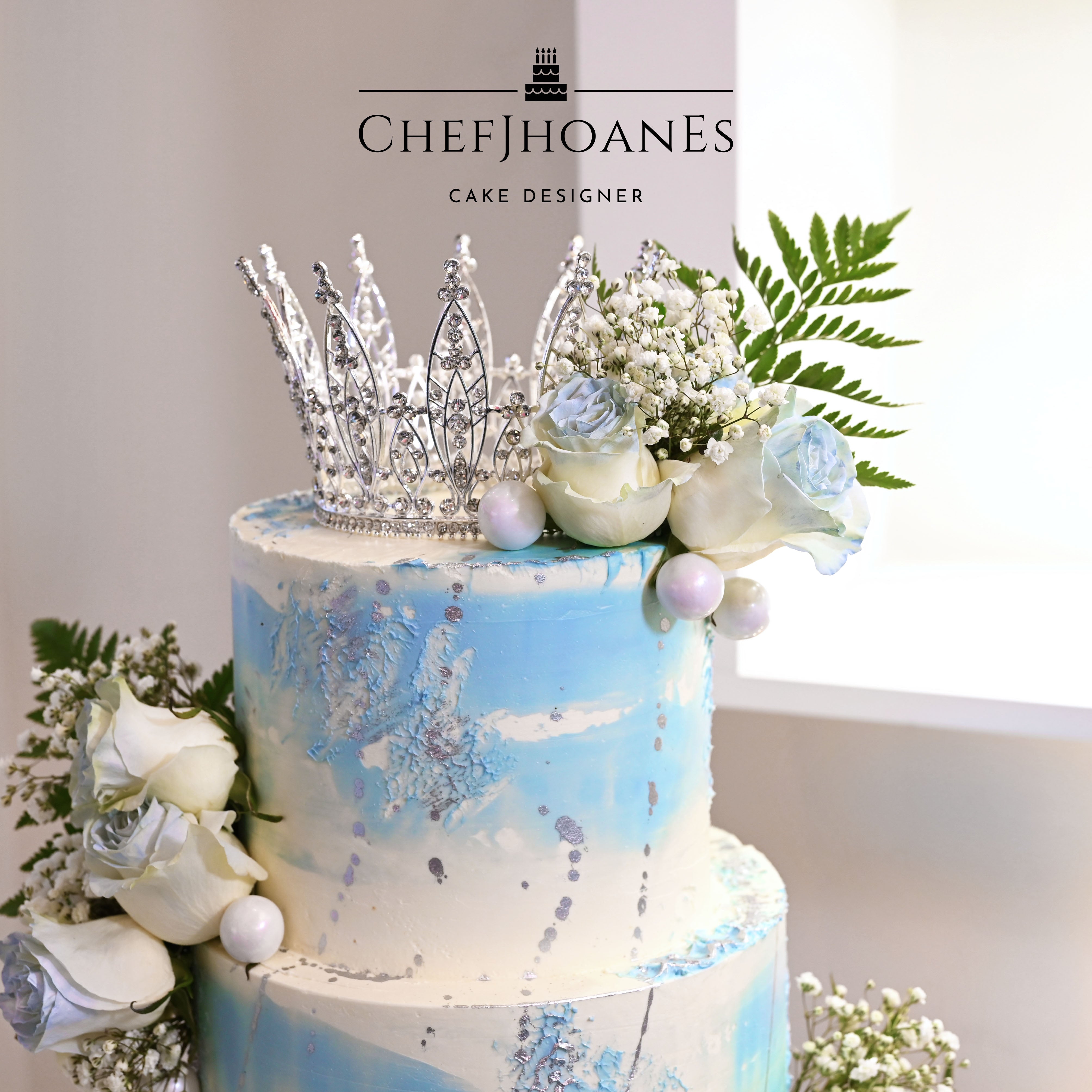 Art's Bakery Glendale | White Cake w/ Blue Flower 199