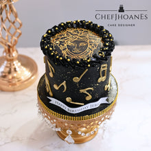 Load image into Gallery viewer, Versace Cake.
