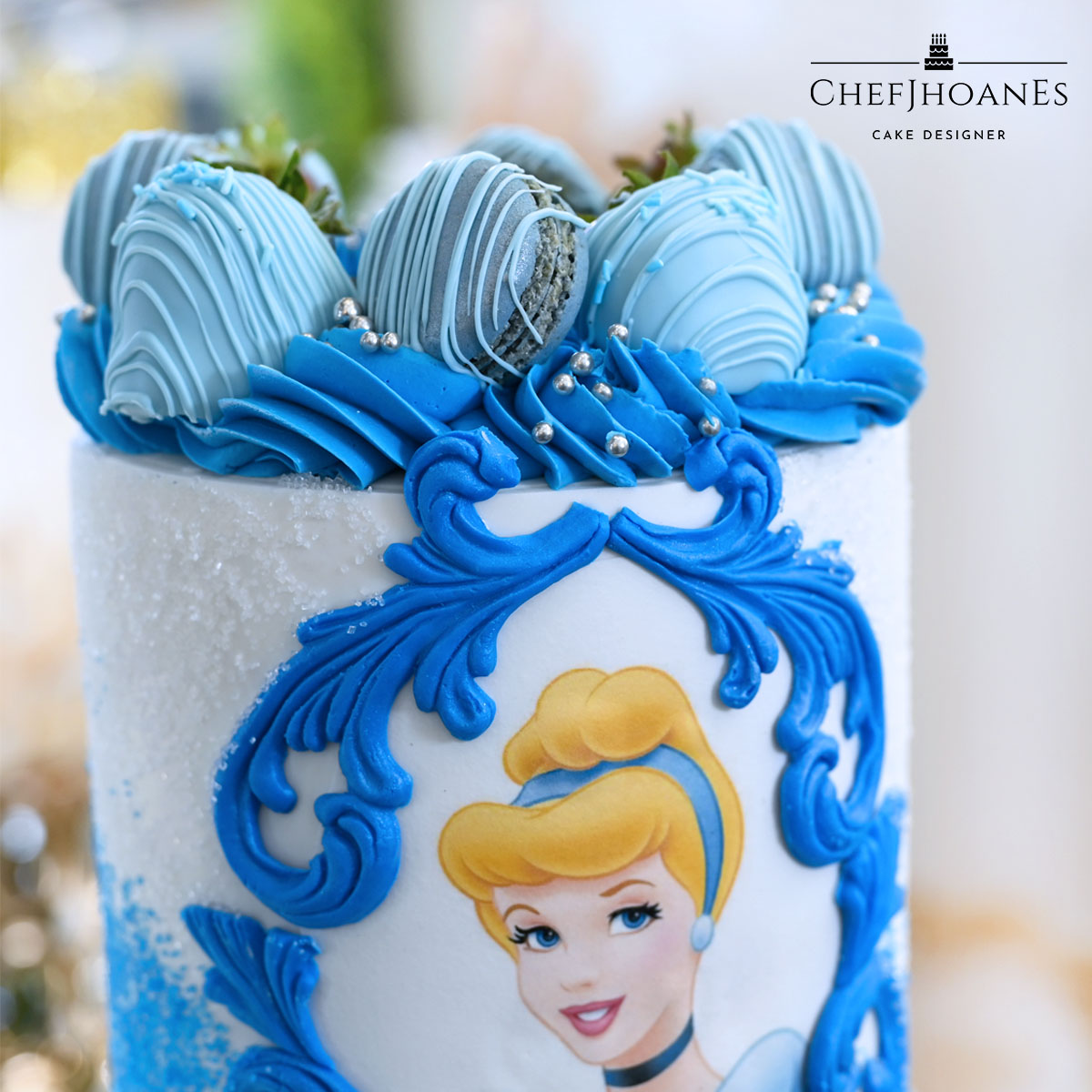 TC045 - Cinderella Theme Cake - Cake Park